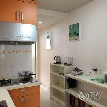 上海清新文艺青年之家普通公寓(水城路店)酒店提供图片