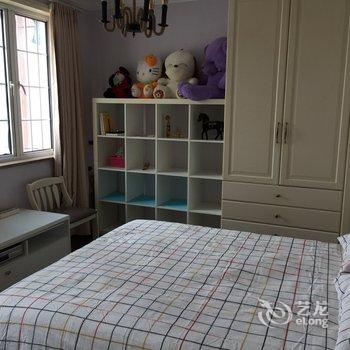 上海清新文艺青年之家普通公寓(水城路店)酒店提供图片