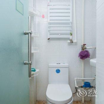青岛栈桥火车站家庭短租套房普通公寓酒店提供图片