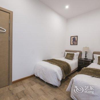 上海优质民宿(便民路店)酒店提供图片