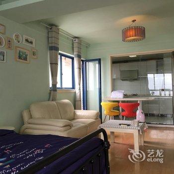 重庆一米阳光浪漫江景房普通公寓酒店提供图片