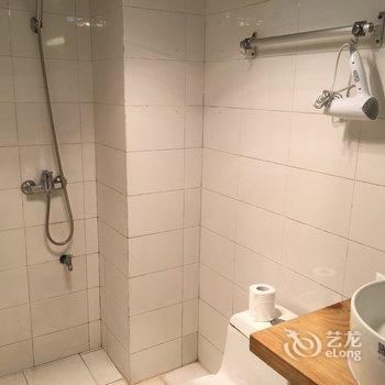 重庆一米阳光浪漫江景房普通公寓酒店提供图片