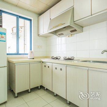 重庆一米阳光浪漫江景房普通公寓酒店提供图片