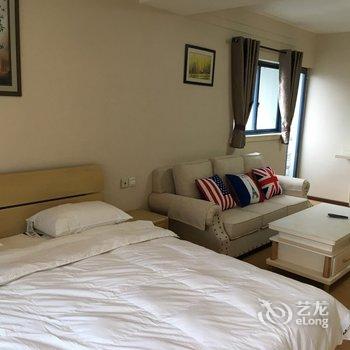 重庆一米阳光浪漫江景房普通公寓酒店提供图片