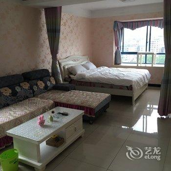 重庆一米阳光浪漫江景房普通公寓酒店提供图片