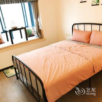 重庆一米阳光浪漫江景房普通公寓酒店提供图片
