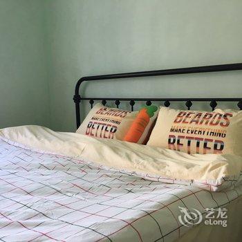 重庆一米阳光浪漫江景房普通公寓酒店提供图片