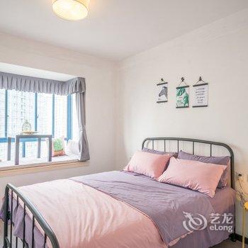 重庆一米阳光浪漫江景房普通公寓酒店提供图片