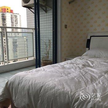 重庆一米阳光浪漫江景房普通公寓酒店提供图片