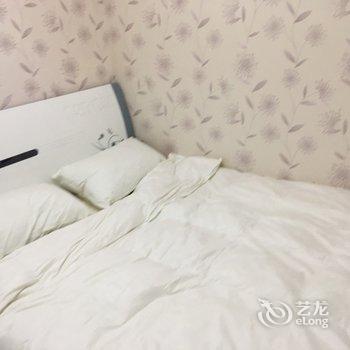 重庆一米阳光浪漫江景房普通公寓酒店提供图片