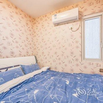 重庆一米阳光浪漫江景房普通公寓酒店提供图片