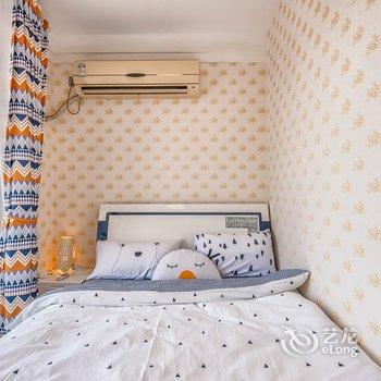 重庆一米阳光浪漫江景房普通公寓酒店提供图片