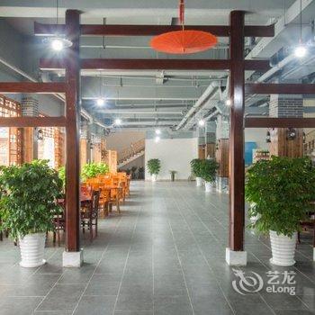 张家界盛世风情精品客栈酒店提供图片