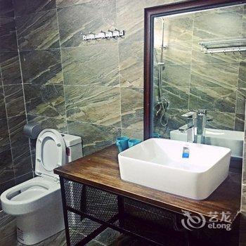 重庆MY HOME 南滨路上的奢华公寓酒店提供图片