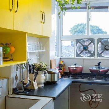 重庆重庆琳琳house普通公寓(聚森茂特色创意产业街店)酒店提供图片
