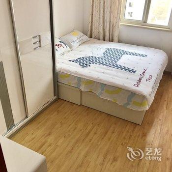 青岛出门就是海整天浪普通公寓酒店提供图片