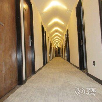 尖微空间艺术酒店(上海国家会展中心店)酒店提供图片