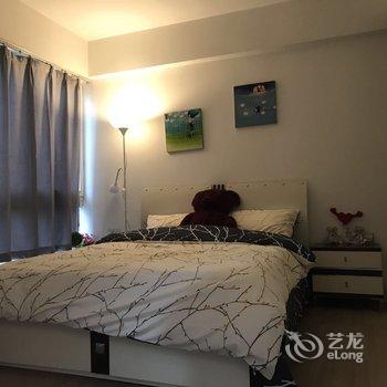 重庆乐乎居解放碑核心商圈旁楼下双地铁普通公寓酒店提供图片