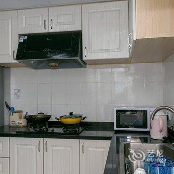 上海Go Native班玛家普通公寓(河南南路1009弄分店)酒店提供图片