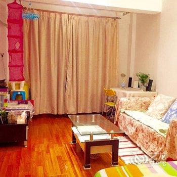 上海小盒子公寓(福州路分店)酒店提供图片