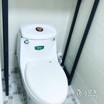 上海遥的小天地复式酒店提供图片