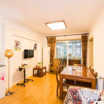 成都小猪妈妈特色民宿(红星路四段分店)酒店提供图片