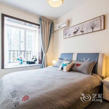 成都鱼小伟的故事普通公寓酒店提供图片