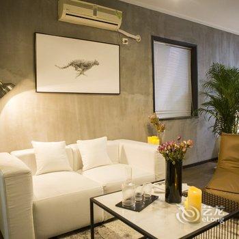 重庆杨旭旭普通公寓酒店提供图片