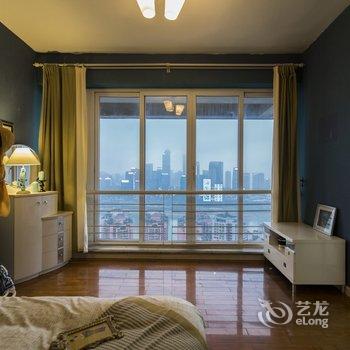 重庆牛奶咖啡江景民宿(中山一路分店)酒店提供图片
