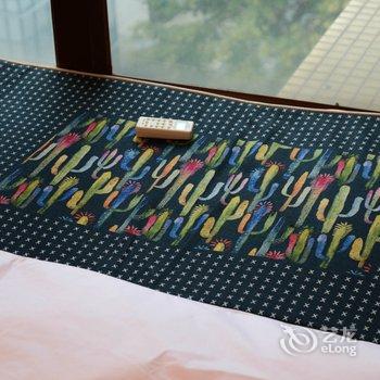 广州塔景观/温馨阳光二居室/普通公寓酒店提供图片