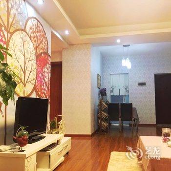 �ɶ�Ks House ̫�����ԵĶ���С����ͨ��Ԣ�Ƶ��ṩͼƬ