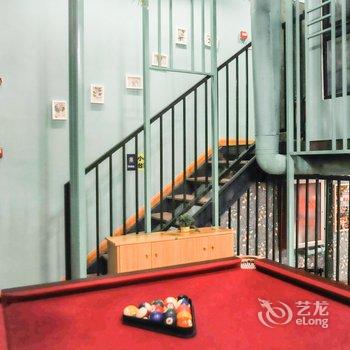 青岛雨露特色民宿(银川东路分店)酒店提供图片
