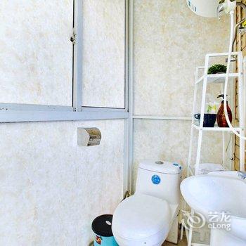 上海树哩啰啰普通公寓(红栏杆街店)酒店提供图片