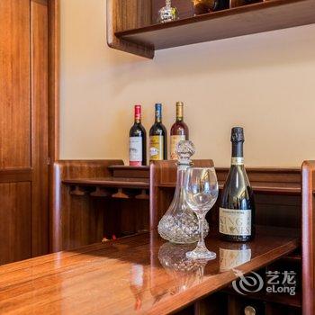 重庆重庆温馨复式花园公寓(九点利时尚街店)酒店提供图片