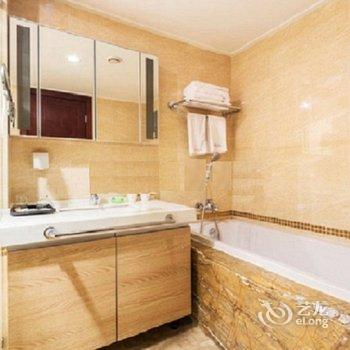 重庆重庆温馨复式花园公寓(九点利时尚街店)酒店提供图片