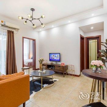 重庆素兰Home公寓(金龙路分店)酒店提供图片