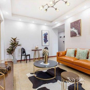 重庆素兰Home公寓(金龙路分店)酒店提供图片