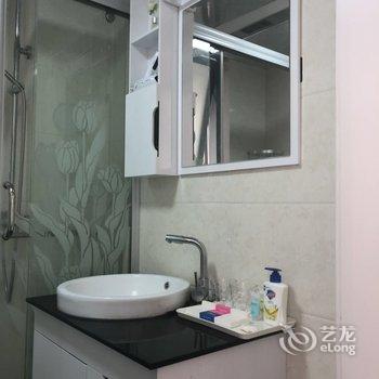 上海稻城民宿酒店提供图片