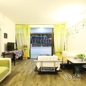 广州广州U-home 广州地铁之家普通公寓(六运街店)酒店提供图片