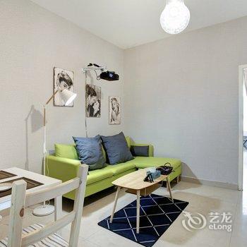 西安chary公寓(张家堡广场-凤城九路口分店)酒店提供图片