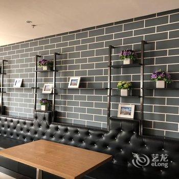 雅斯特酒店(百色客运站店)酒店提供图片