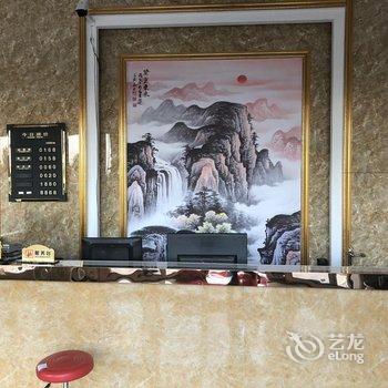 罗平云霞福居酒店酒店提供图片