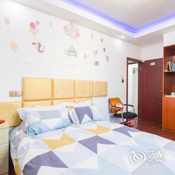 上海陆恒复式酒店提供图片