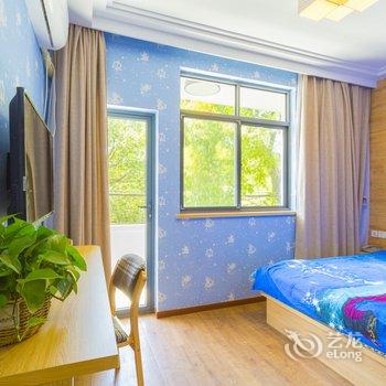 赞琛主题驿栈(上海国际旅游度假区店)酒店提供图片