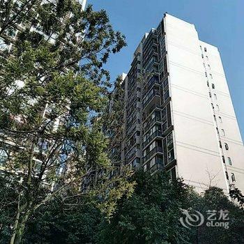 米洛克主题公寓(成都东站店)