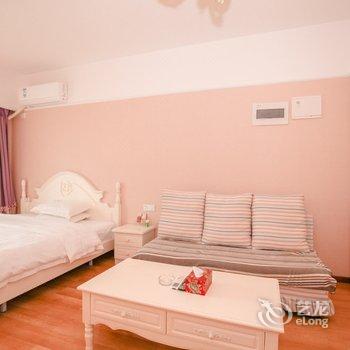 重庆王先生公寓(光电路分店)酒店提供图片