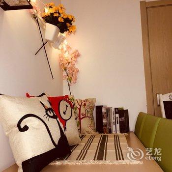 上海上海罗夏峰酒店式公寓(申江路店)酒店提供图片