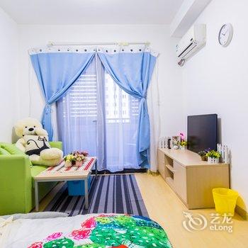 上海上海罗夏峰酒店式公寓(申江路店)酒店提供图片