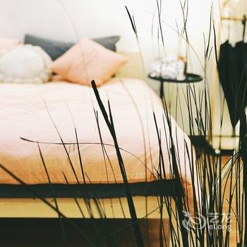 重庆解放碑边边大脑壳的窝公寓(五四路分店)酒店提供图片