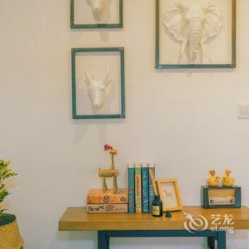 重庆解放碑边边大脑壳的窝公寓(五四路分店)酒店提供图片